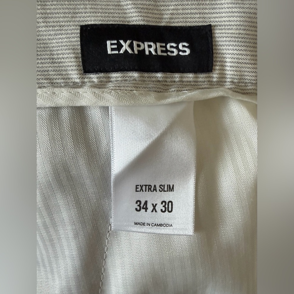 Express Men's Light Gray and White Striped Pants. Size 34X30 - Picture 4 of 4